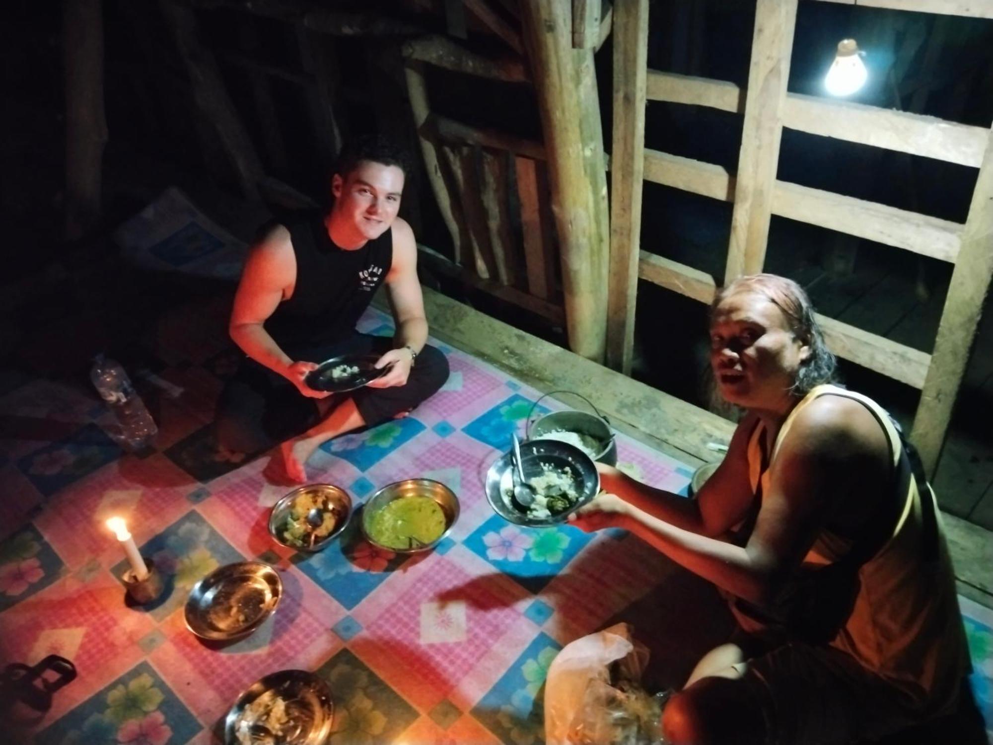 Jhony'S Backpacker-Guest House Only Stay Here Book Treking With Us Bukit Lawang Eksteriør bilde