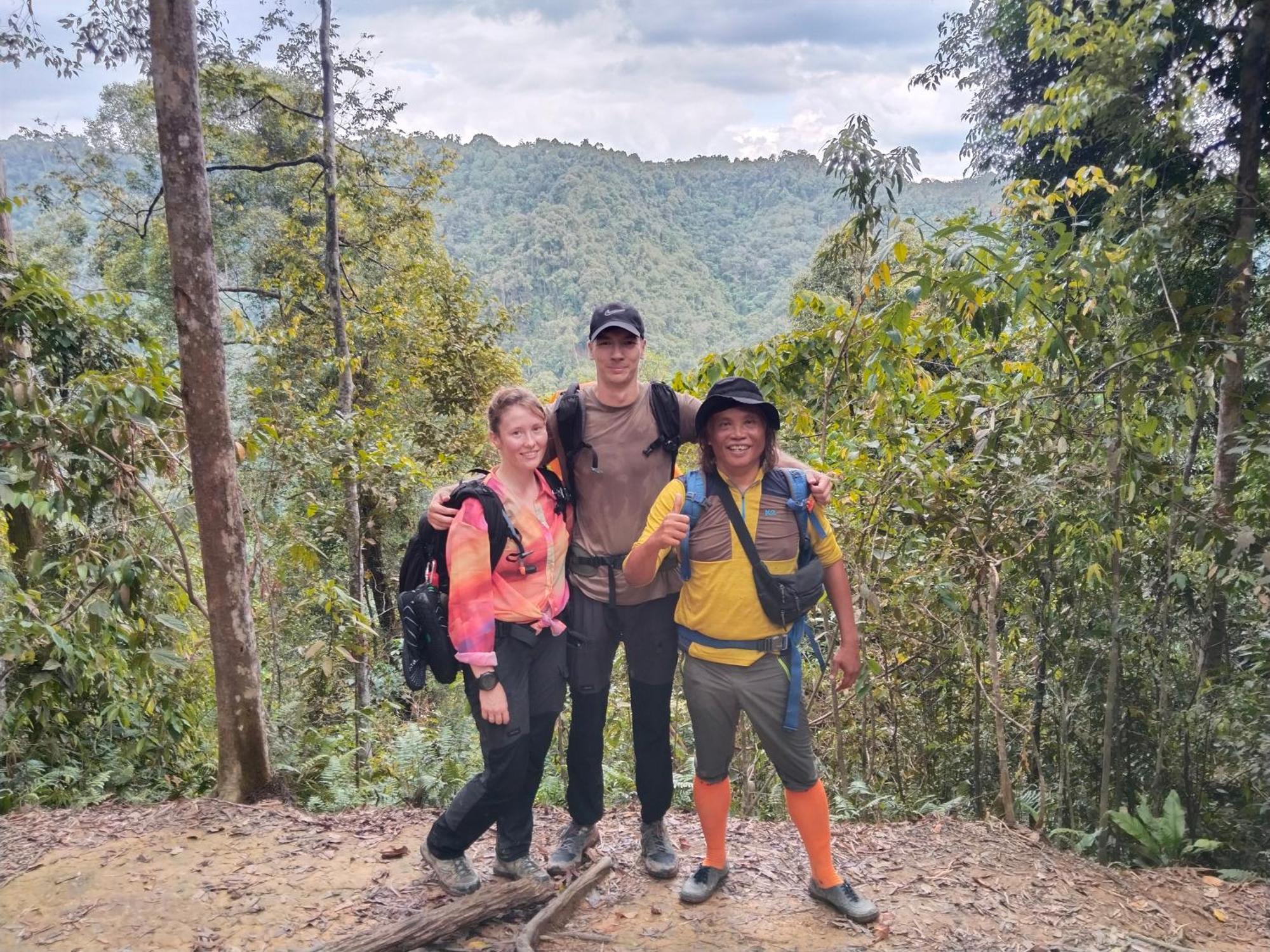 Jhony'S Backpacker-Guest House Only Stay Here Book Treking With Us Bukit Lawang Eksteriør bilde