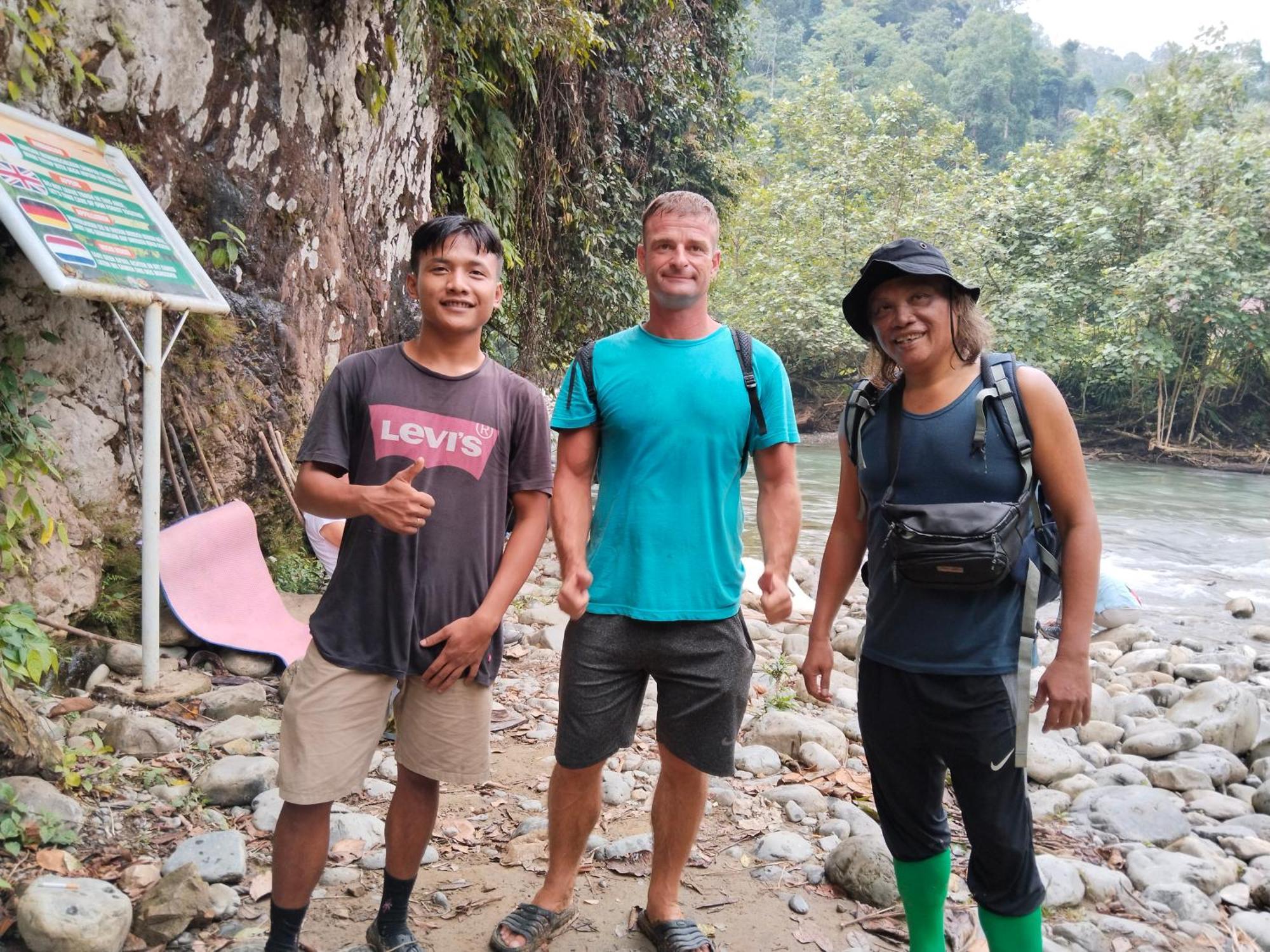 Jhony'S Backpacker-Guest House Only Stay Here Book Treking With Us Bukit Lawang Eksteriør bilde